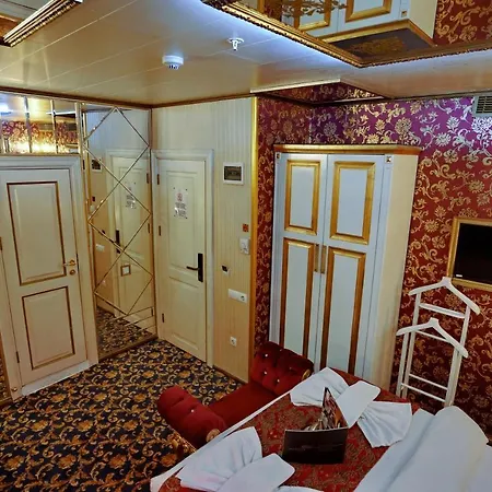 Hotel Sultan Tughra 4*