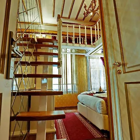 Sultan Tughra Hotel
