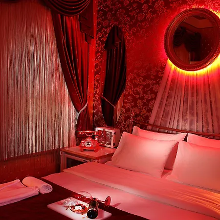 Hotel Sultan Tughra 4*