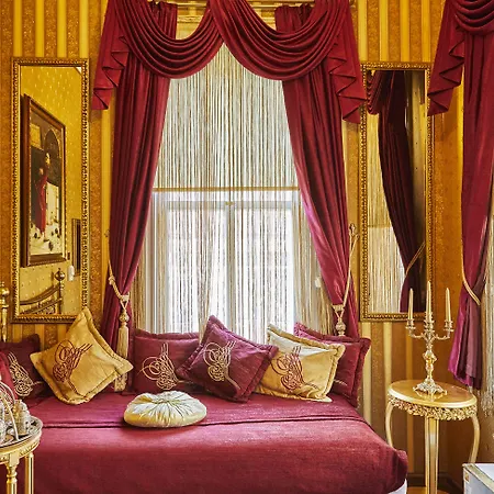 Sultan Tughra Hotel 4*