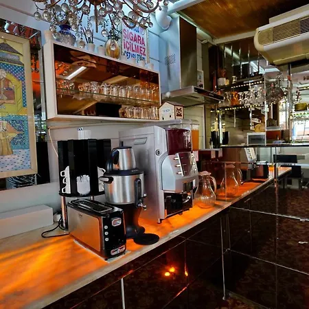 ホテル Sultan Tughra